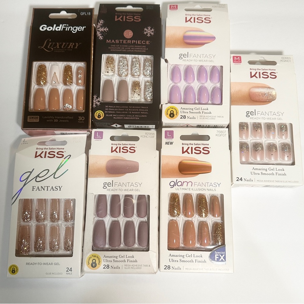 Kiss nails false press-on lot of 7 NEW